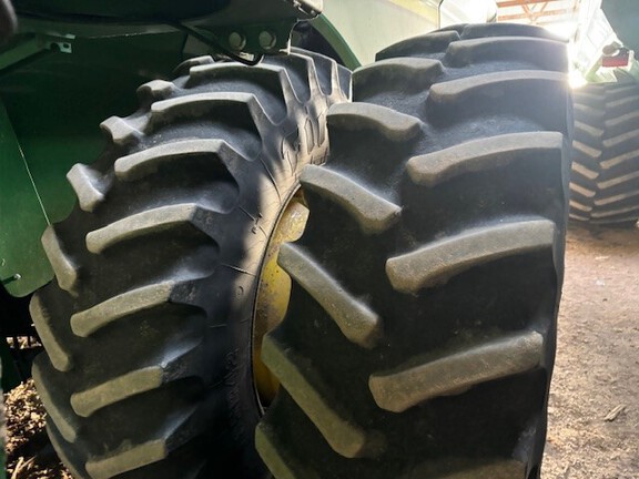 Photo of 2022 John Deere S770