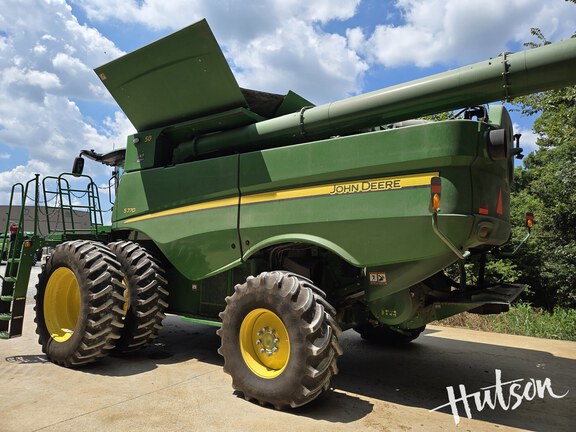Photo of 2022 John Deere S770
