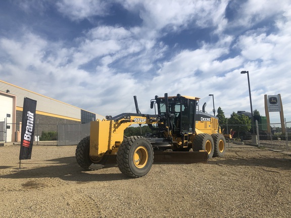 Photo of a 2020 John Deere 872G
