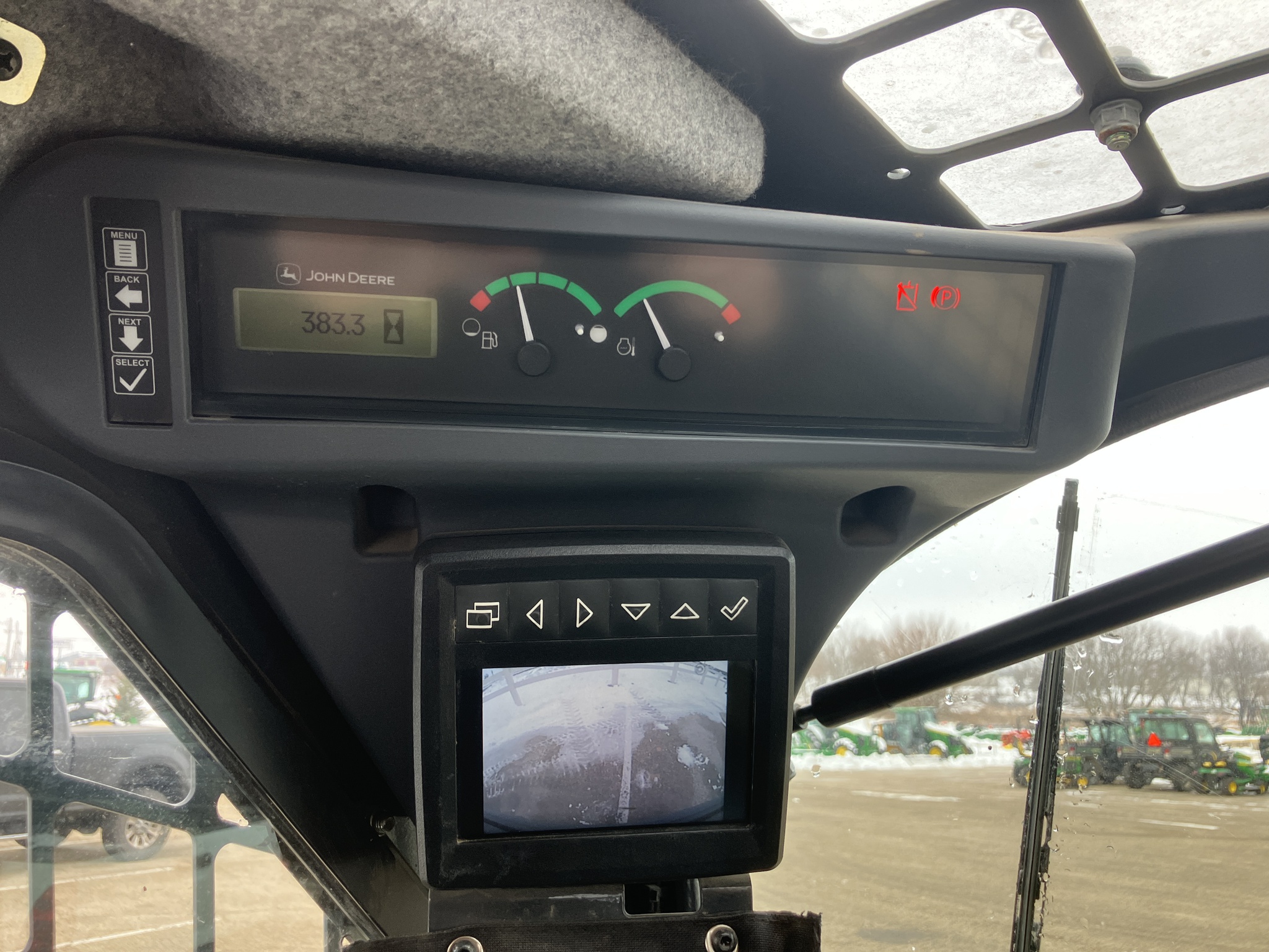 2023 John Deere 331G Image 11