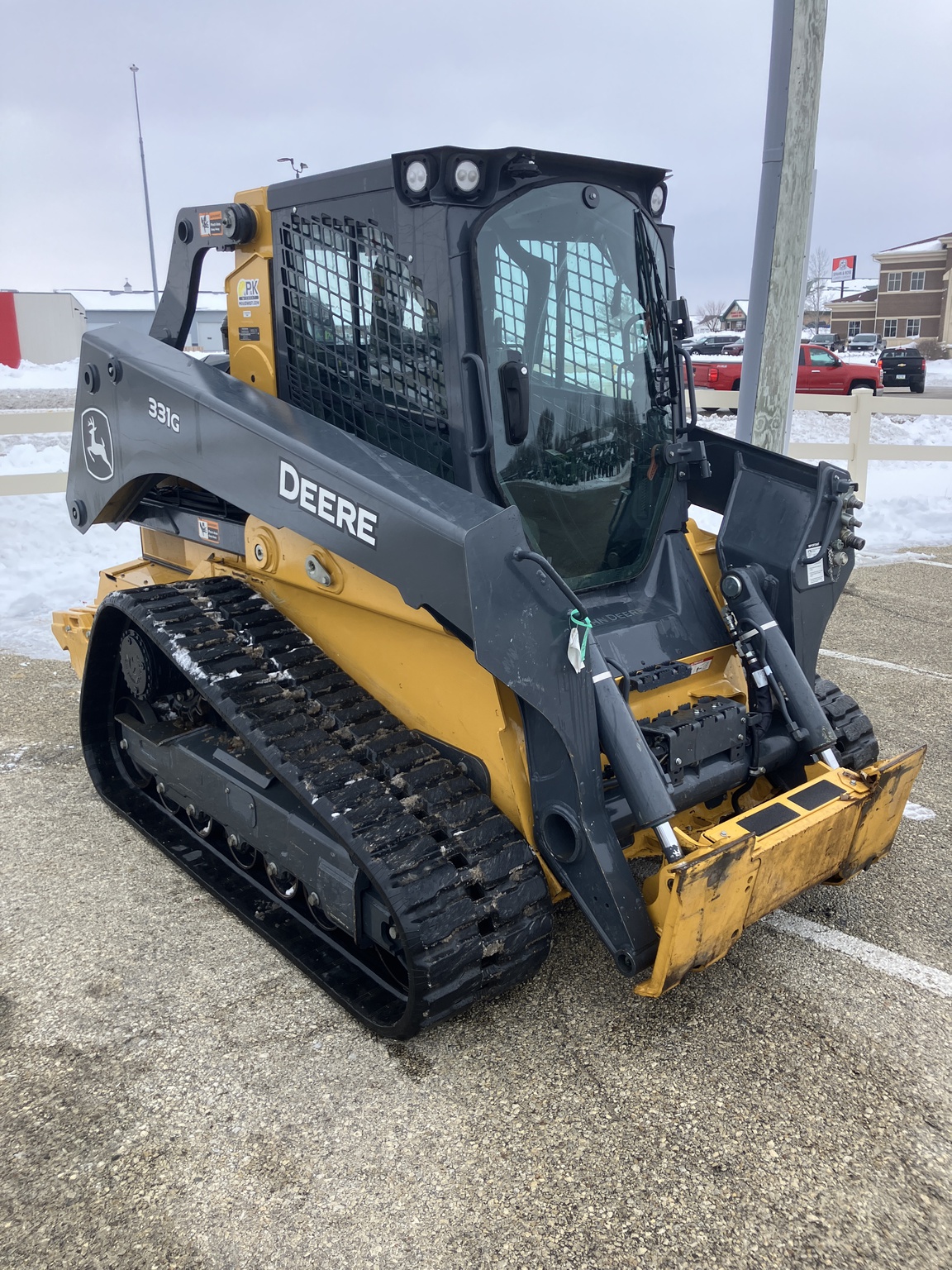 2023 John Deere 331G Image 9