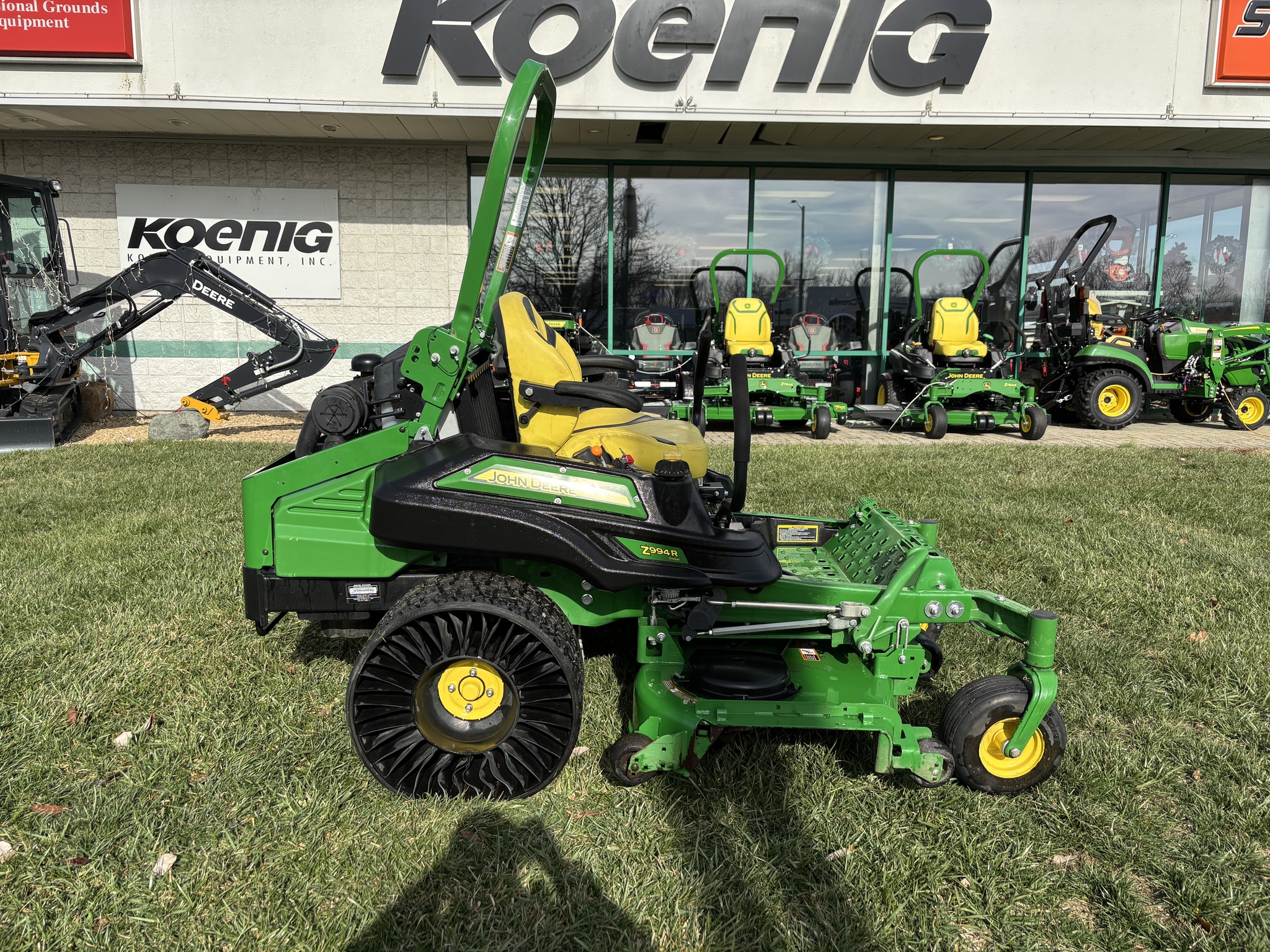 Used 2019 John Deere Z994R Zero Turn Mowers at Koenig Equipment in Lebanon, OH - PhotoXL6