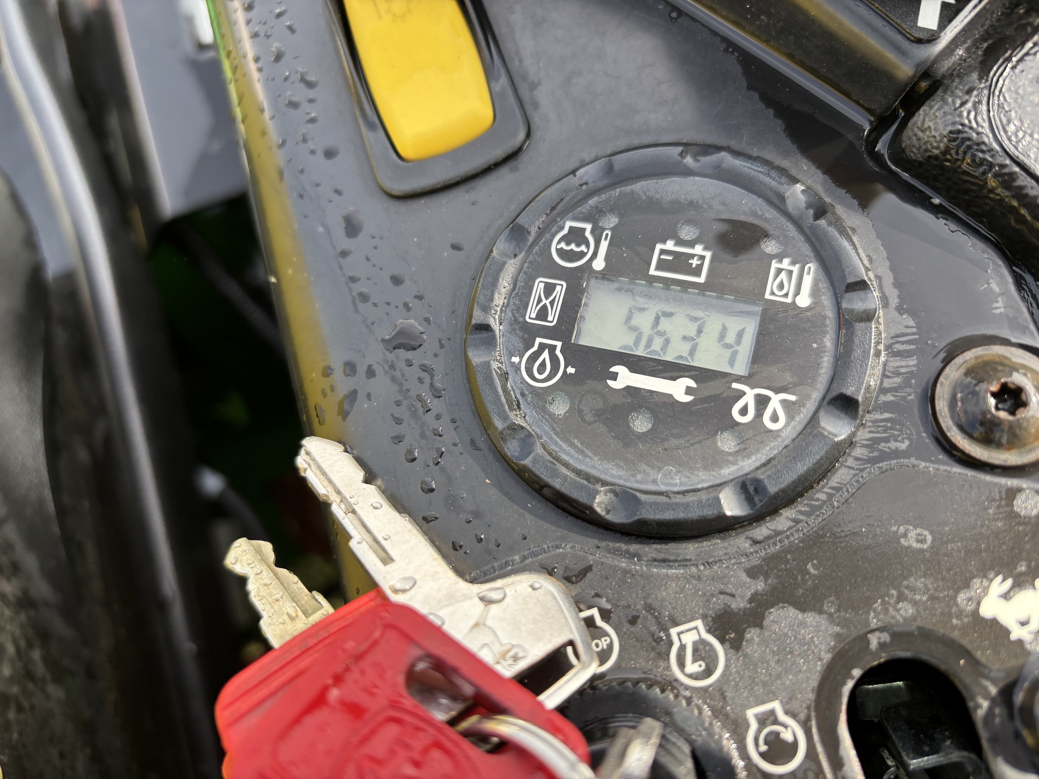 Used 2019 John Deere Z994R Zero Turn Mowers at Koenig Equipment in Lebanon, OH - PhotoXL12