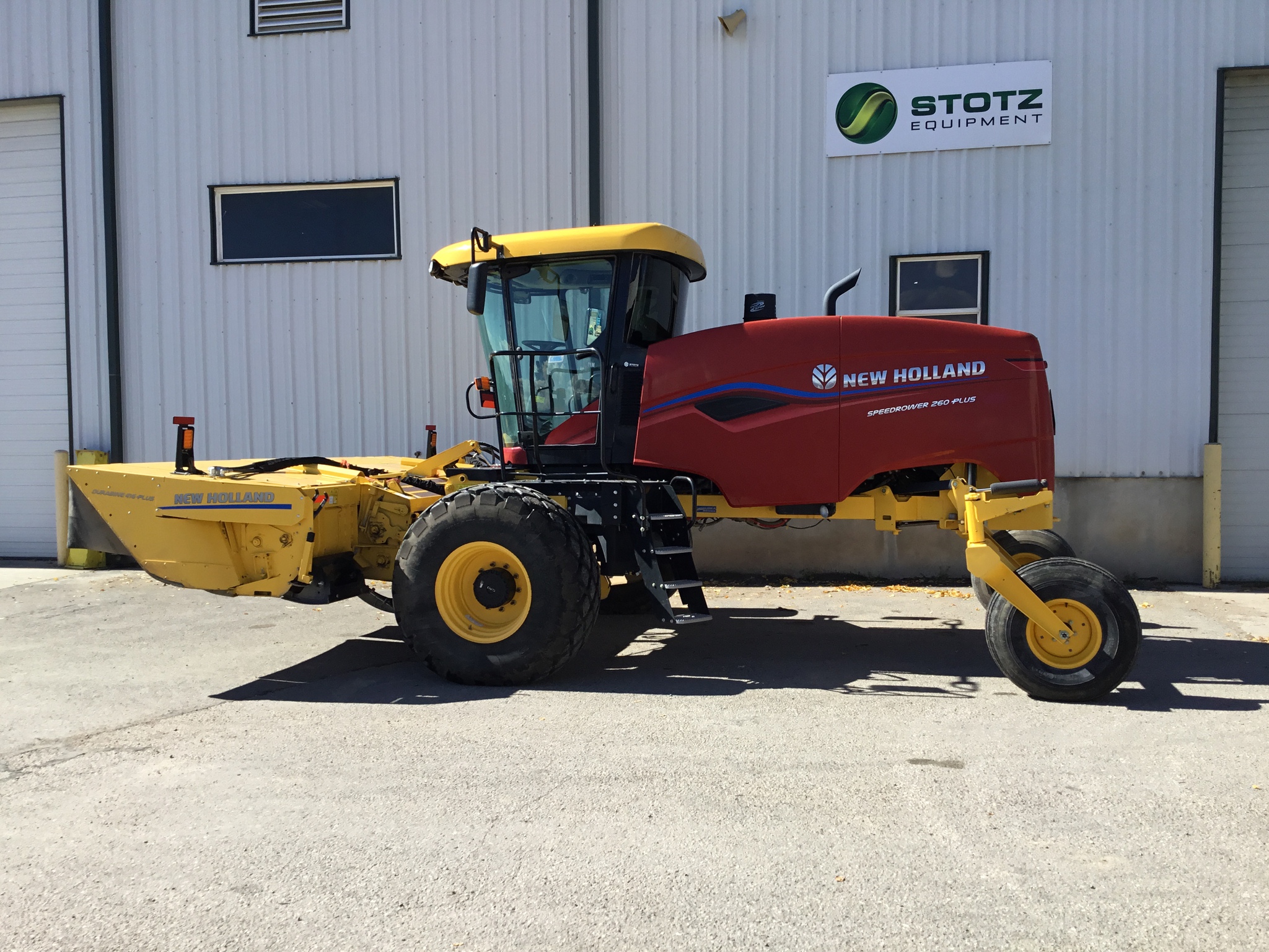 2022 New Holland Speedrower 260 Image 3