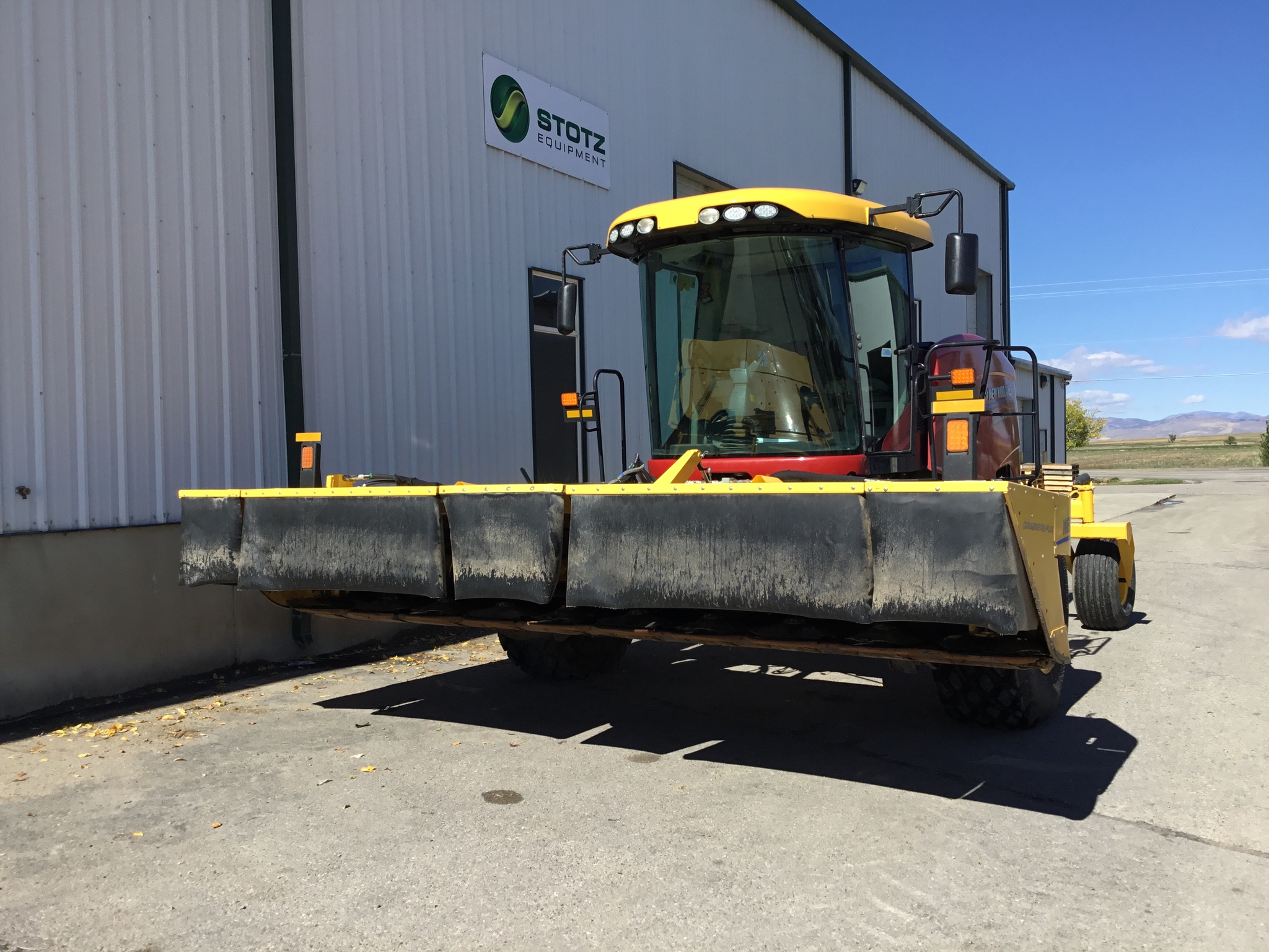 2022 New Holland Speedrower 260 Image 1