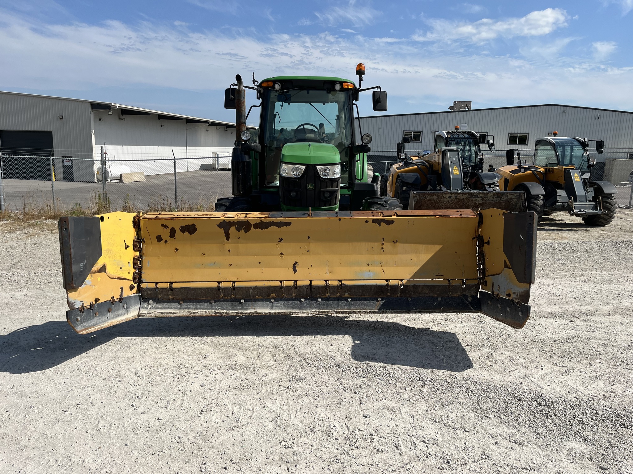 2018 John Deere 6110M Image 8