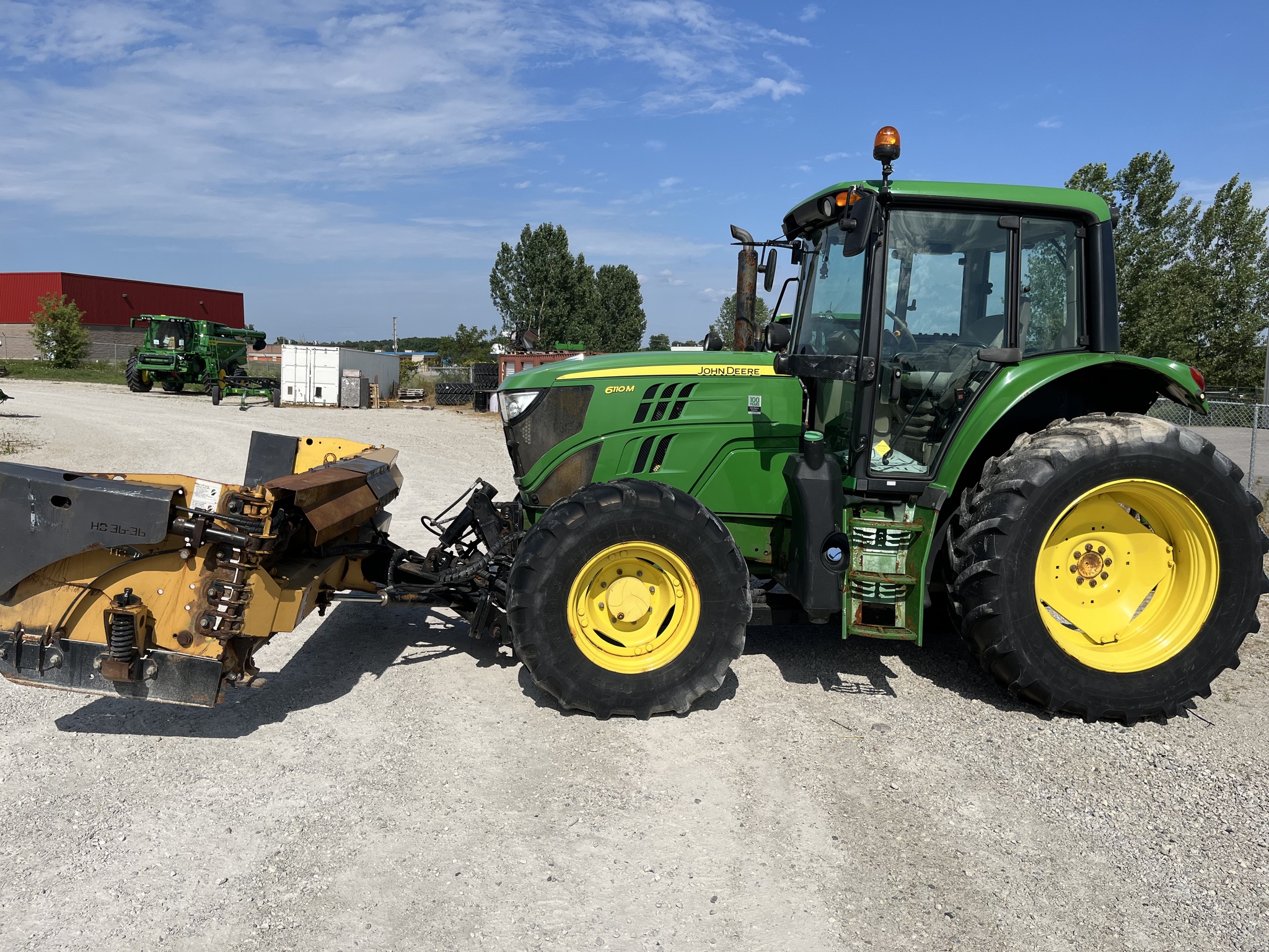 2018 John Deere 6110M Image 1
