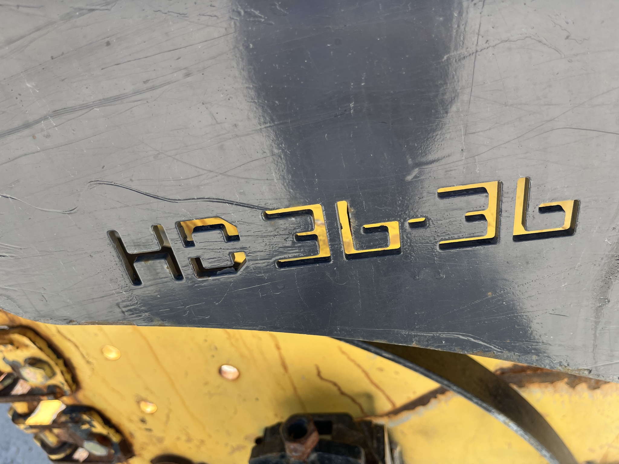 2018 John Deere 6110M Image 25
