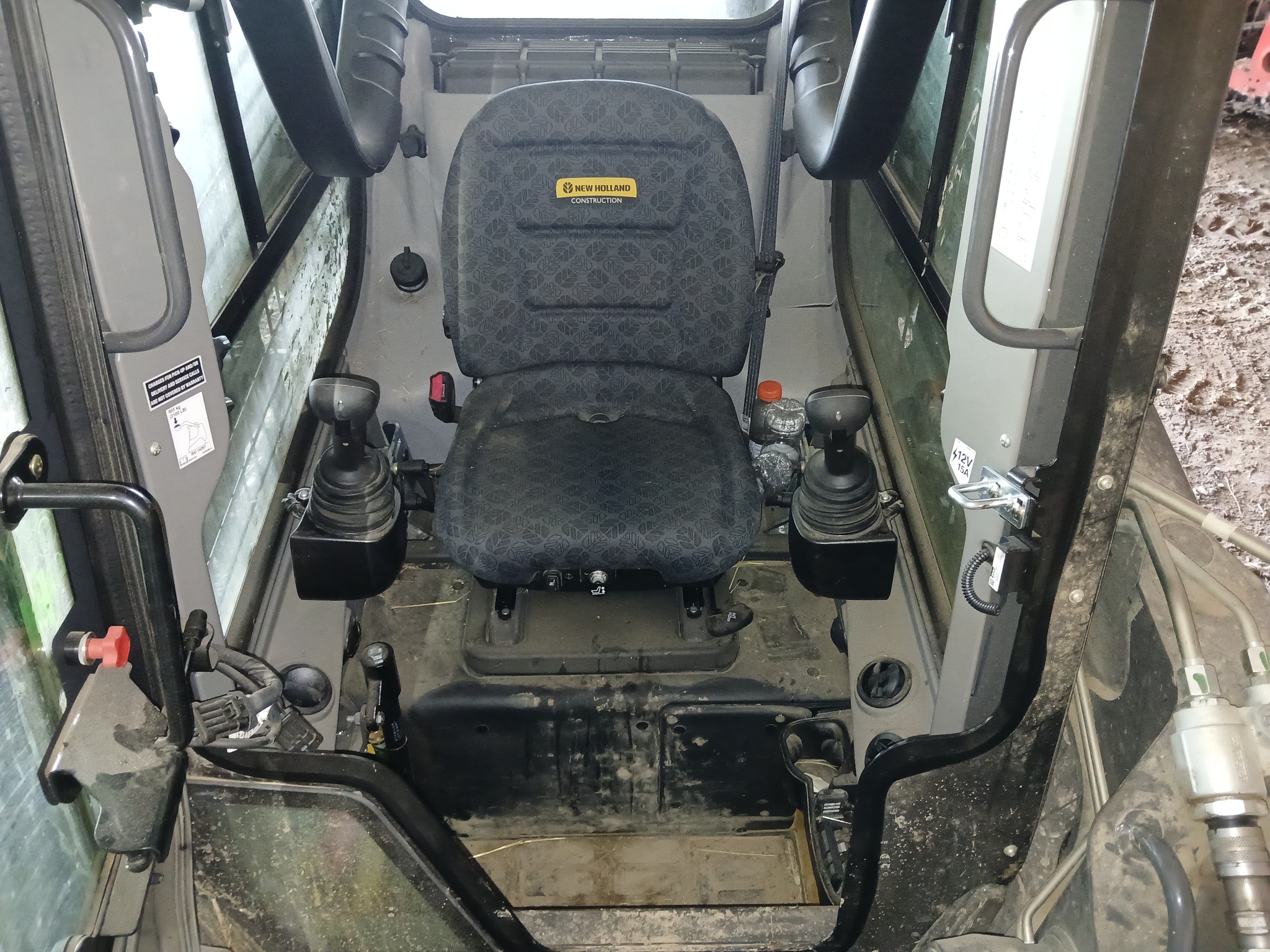2024 New Holland C330 Image 8