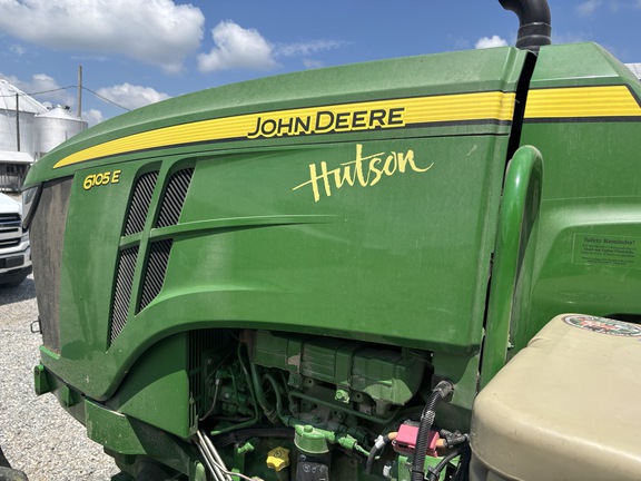 Photo of 2023 John Deere 6105E