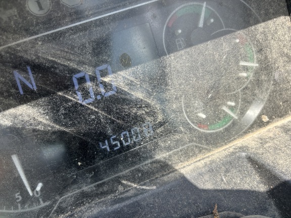 Photo of 2023 John Deere 6105E