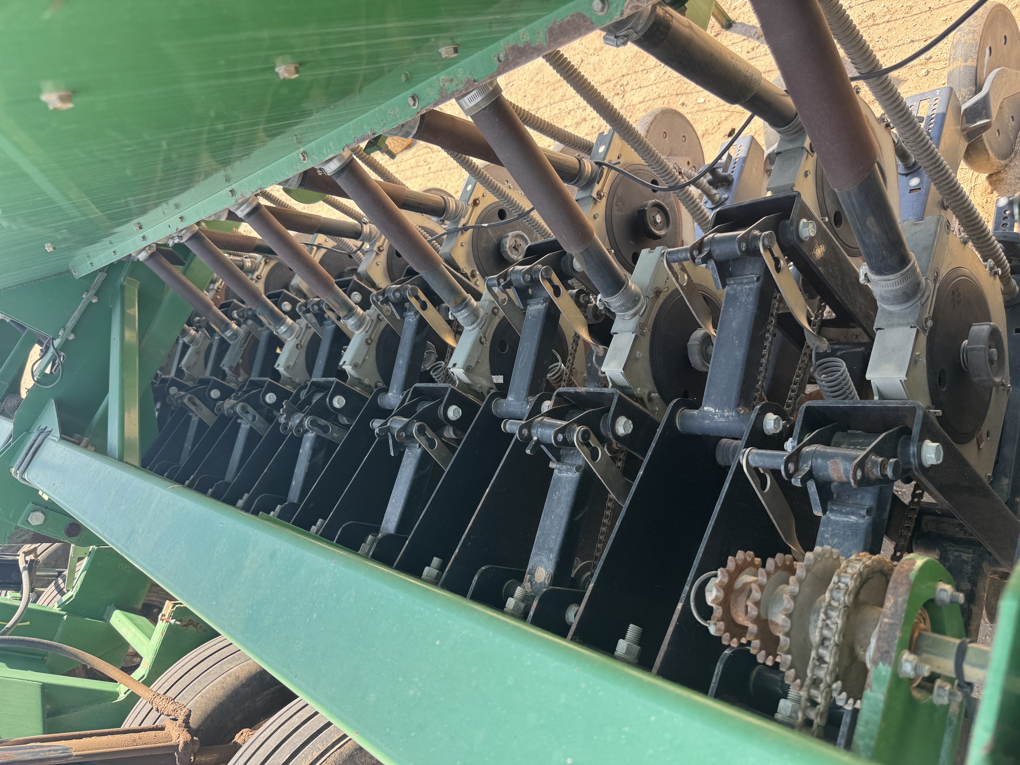 2003 Great Plains 2010P-3275 Image 11