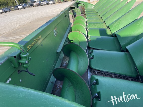 Photo of 2015 John Deere 612C