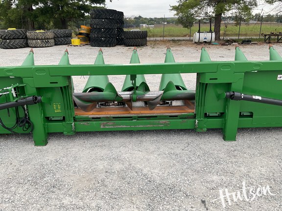 Photo of 2015 John Deere 612C