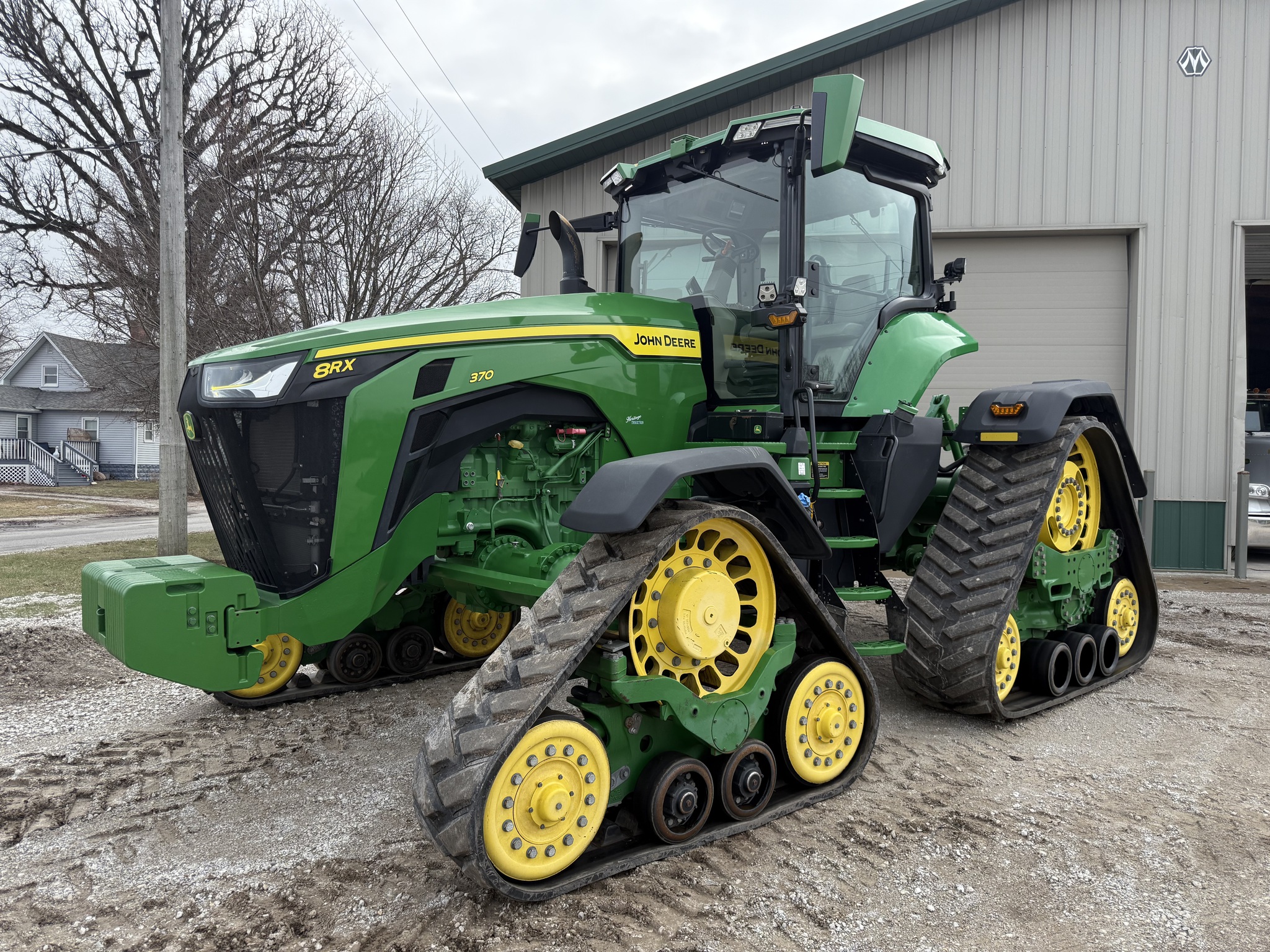  2020 John Deere 8RX 370 at Heritage Tractor in Pontiac, IL
