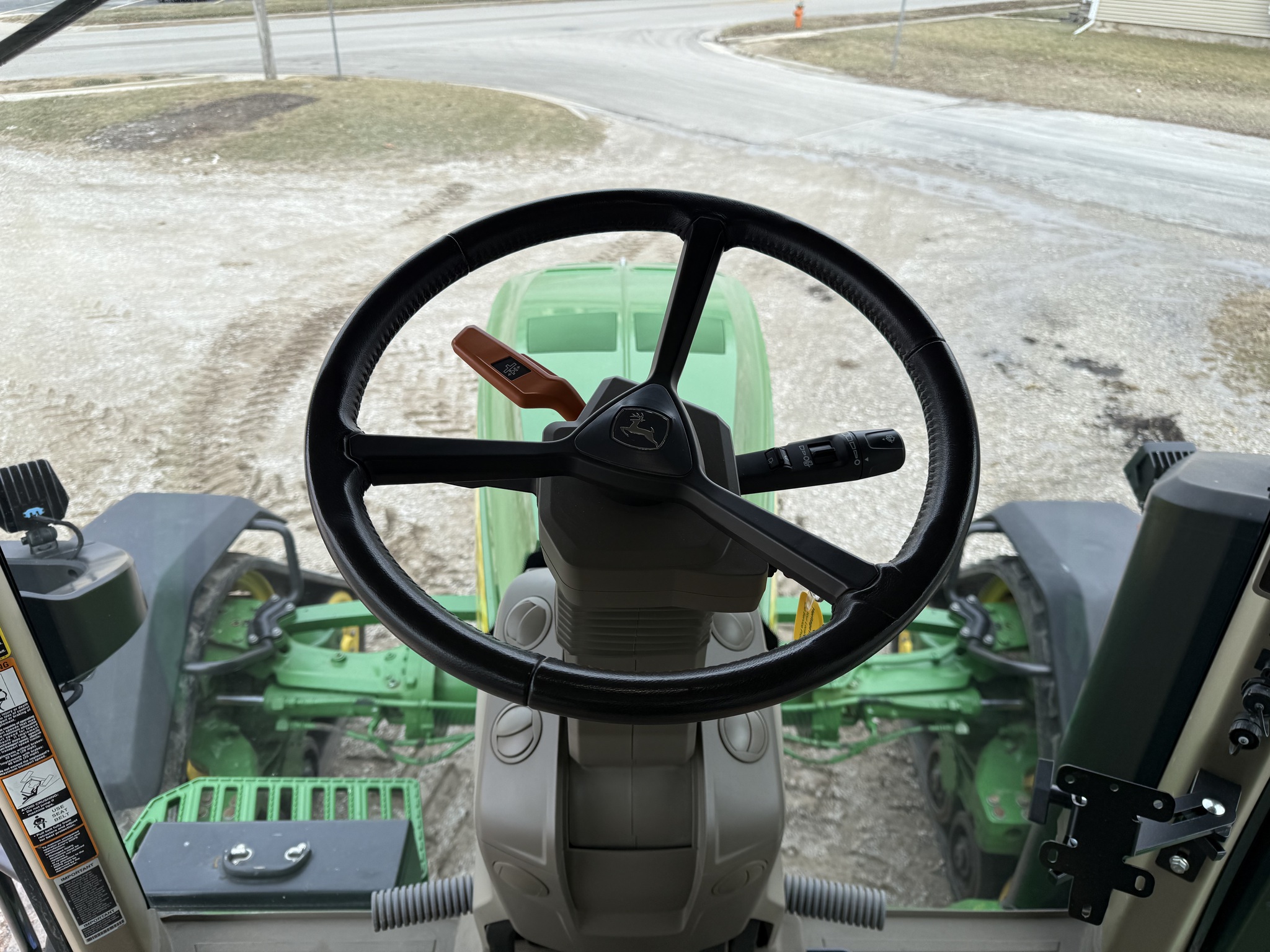  2020 John Deere 8RX 370 at Heritage Tractor in Pontiac, IL