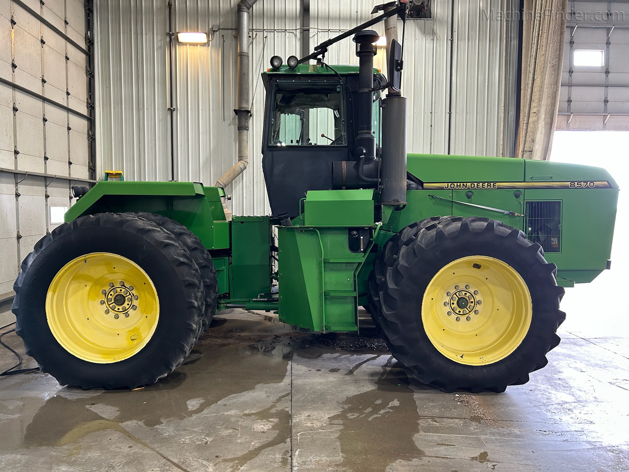 1996 John Deere 8570 | Articulated 4WD Tractors | MachineFinder