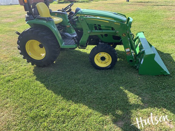Photo of 2024 John Deere 3038E
