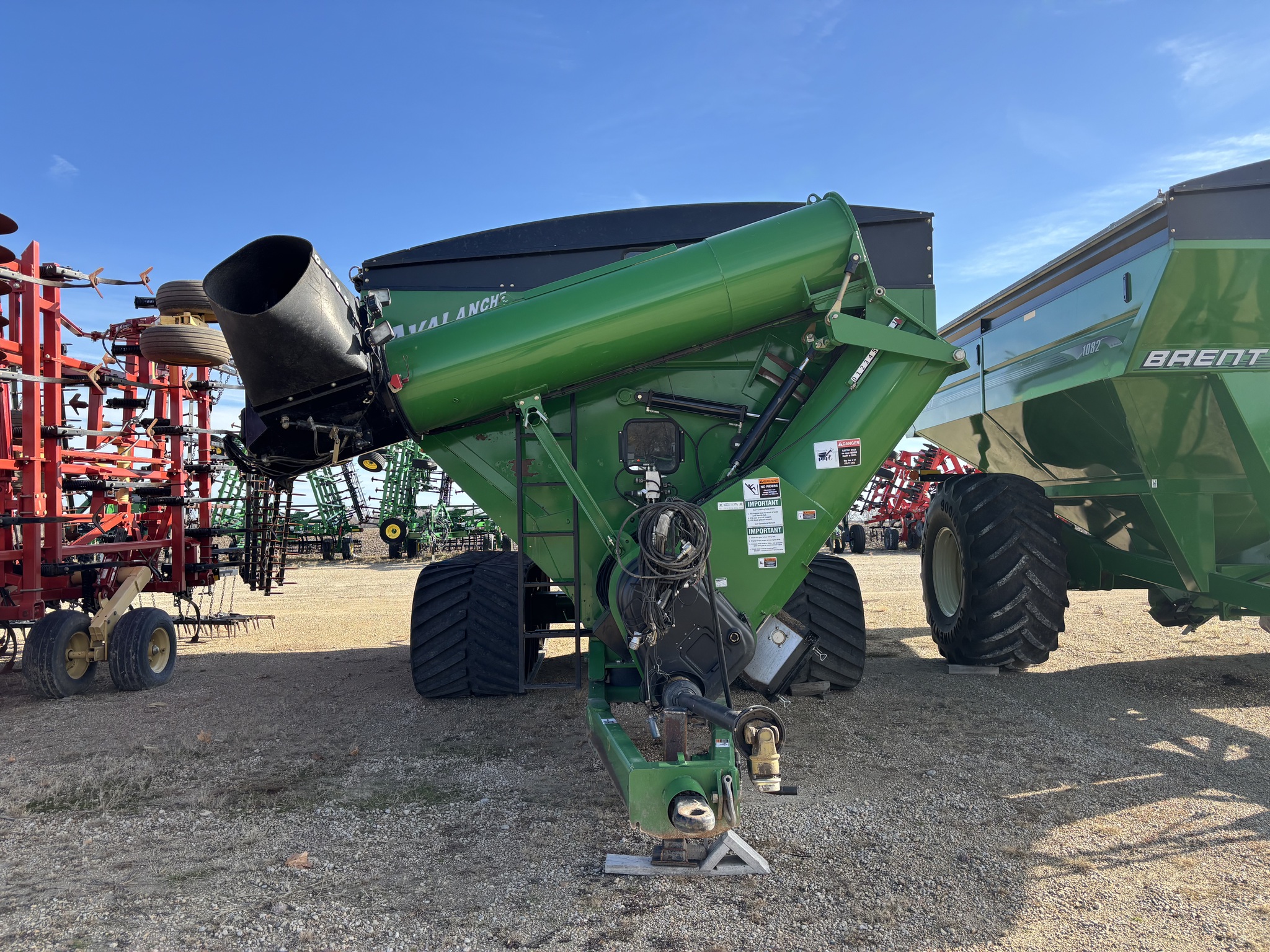  2015 Brent 1196 at Heritage Tractor in Mendota, IL
