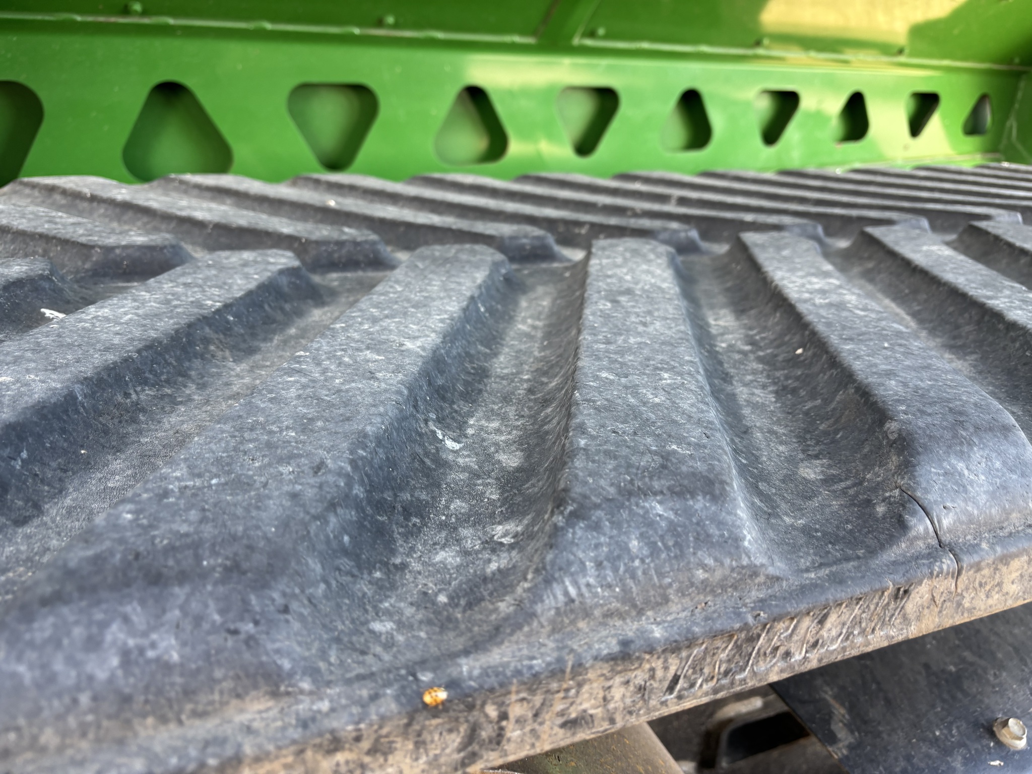  2015 Brent 1196 at Heritage Tractor in Mendota, IL