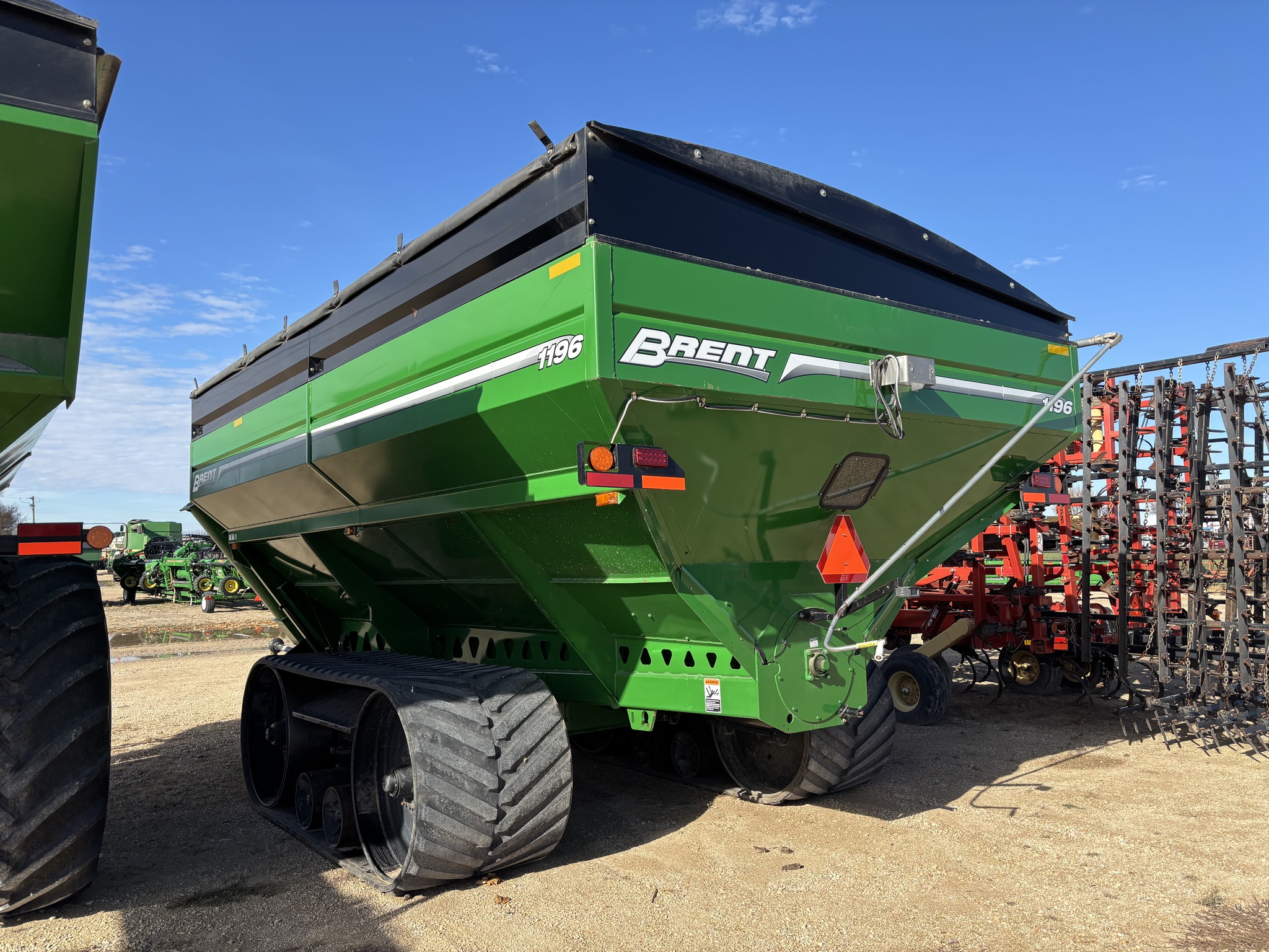  2015 Brent 1196 at Heritage Tractor in Mendota, IL