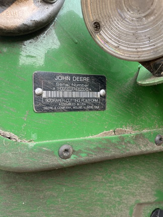 Used 2022 John Deere 730D Combine Platforms at Horizon Ag & Turf in Mayerthorpe, AB - Photo4