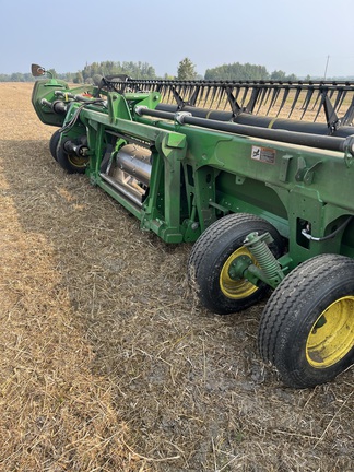 Used 2022 John Deere 730D Combine Platforms at Horizon Ag & Turf in Mayerthorpe, AB - Photo3