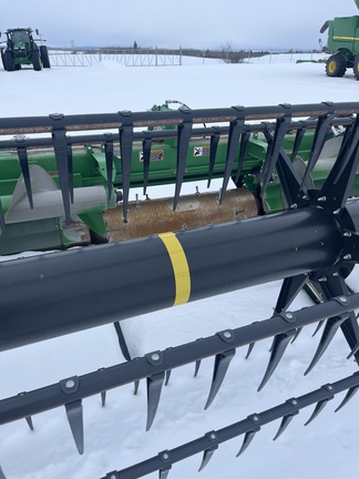 Used 2022 John Deere 730D Combine Platforms at Horizon Ag & Turf in Mayerthorpe, AB - Photo17