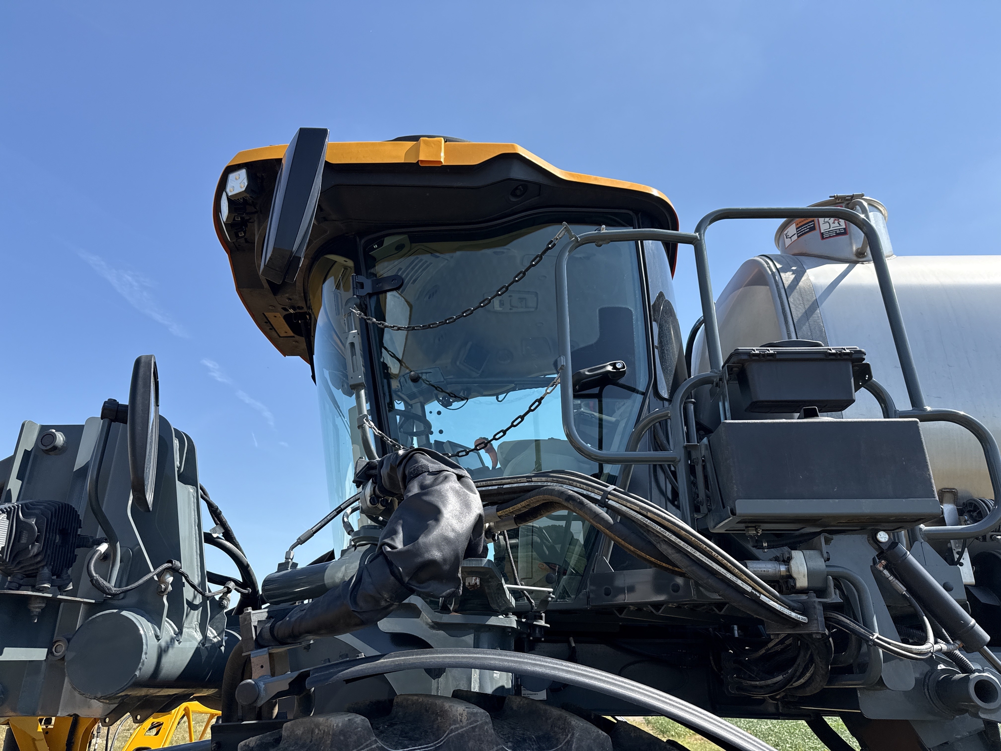 2024 Hagie STS12 Image 14