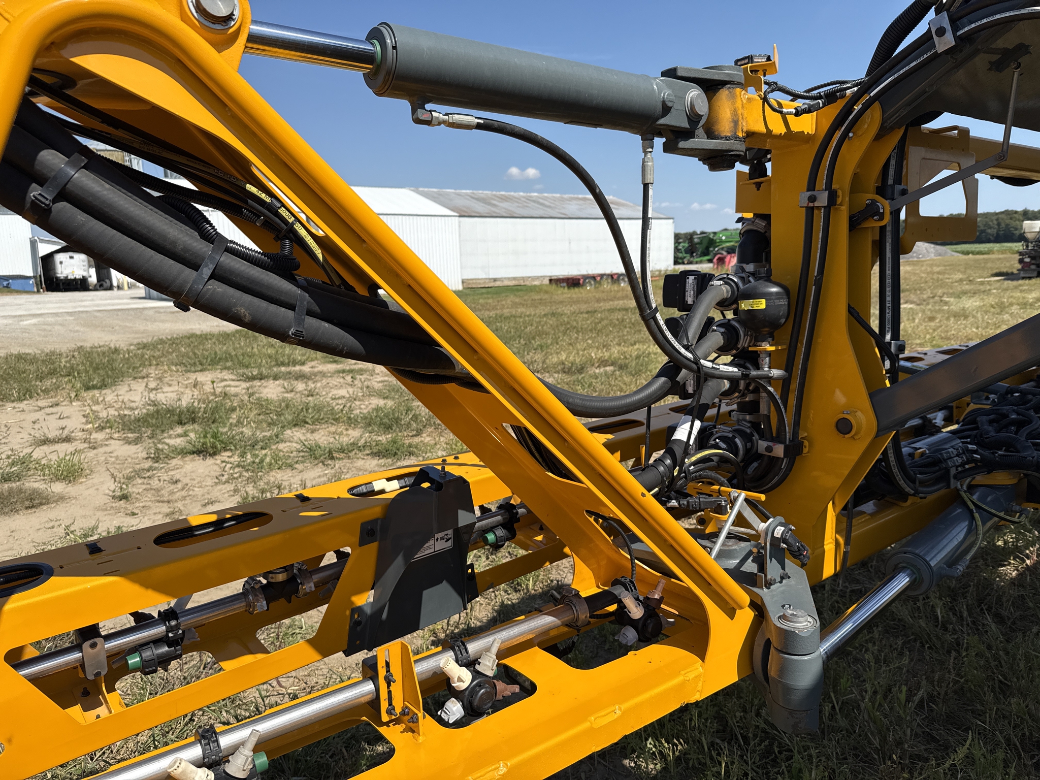 2024 Hagie STS12 Image 12