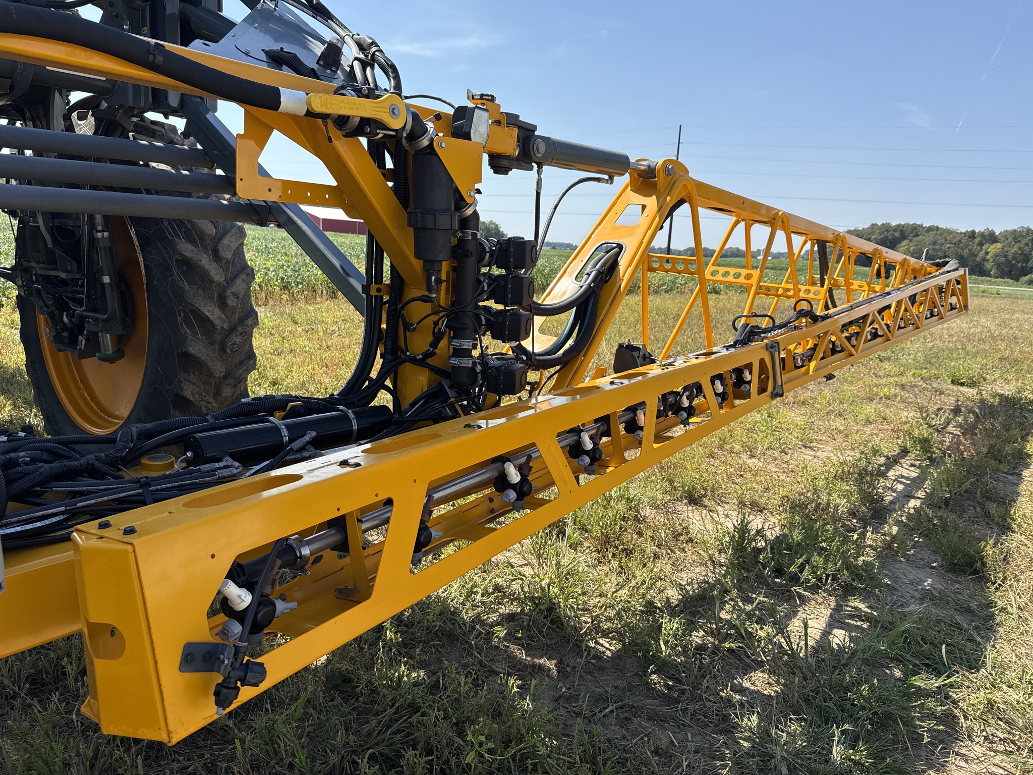 2024 Hagie STS12 Image 3