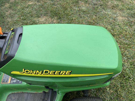 Photo of 2004 John Deere LT160