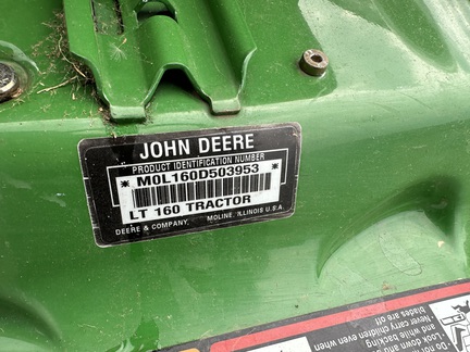 Photo of 2004 John Deere LT160