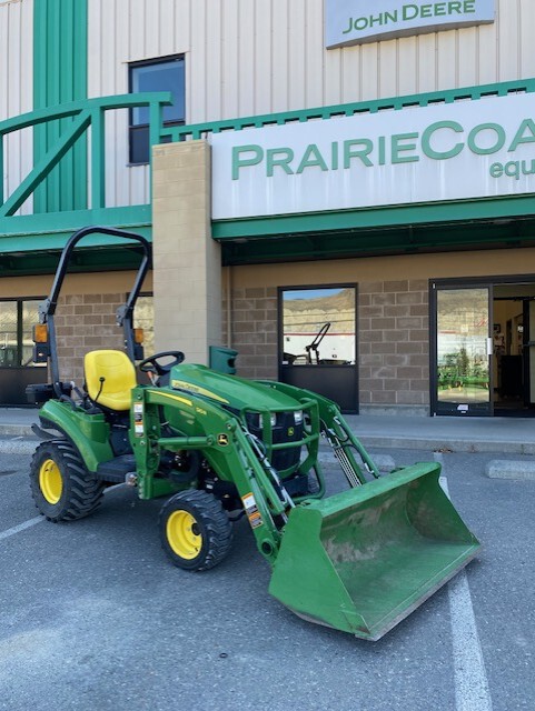 2020 John Deere 1023E Image 2