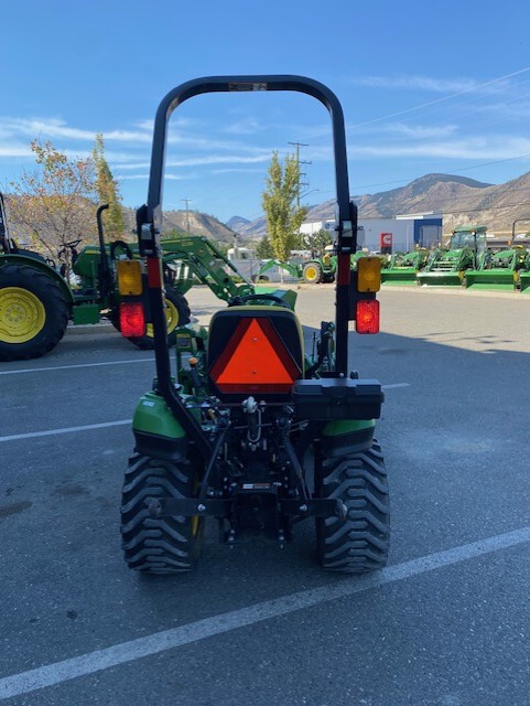 2020 John Deere 1023E Image 5