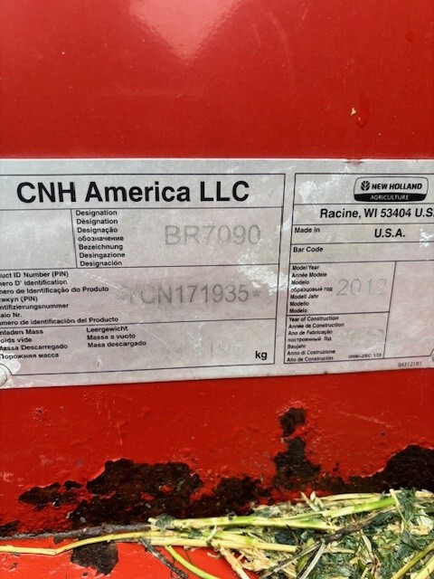 2012 New Holland BR7090 Image 6