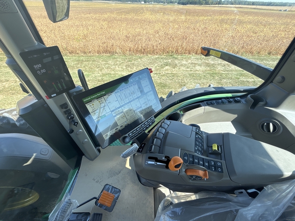 Used 2025 John Deere 8R 340 Row Crop Tractors at Koenig Equipment in Urbana, OH - Photo18