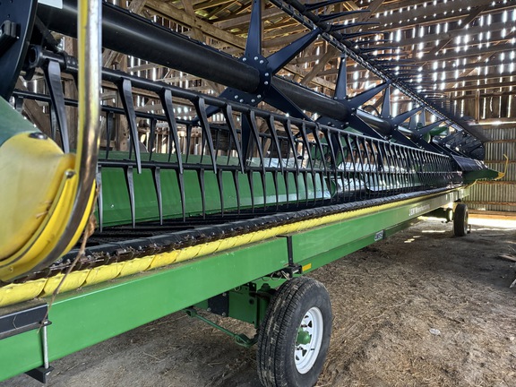 Photo of 2023 John Deere RD40F