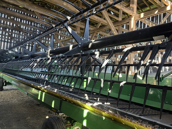 Photo of 2023 John Deere RD40F