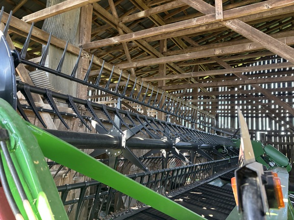Photo of 2023 John Deere RD40F