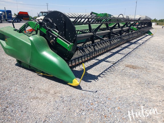 Photo of 2023 John Deere RD40F