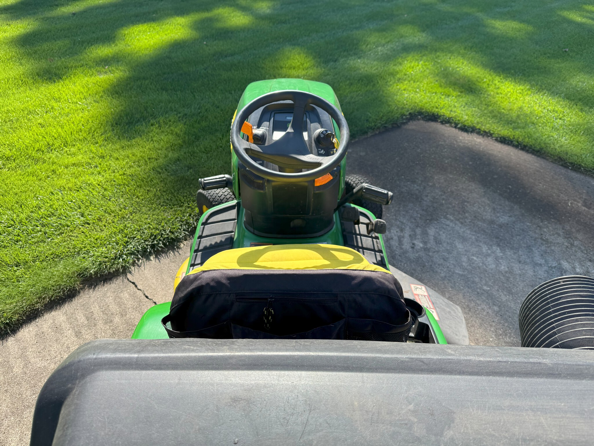 2012 John Deere X300 Image 7