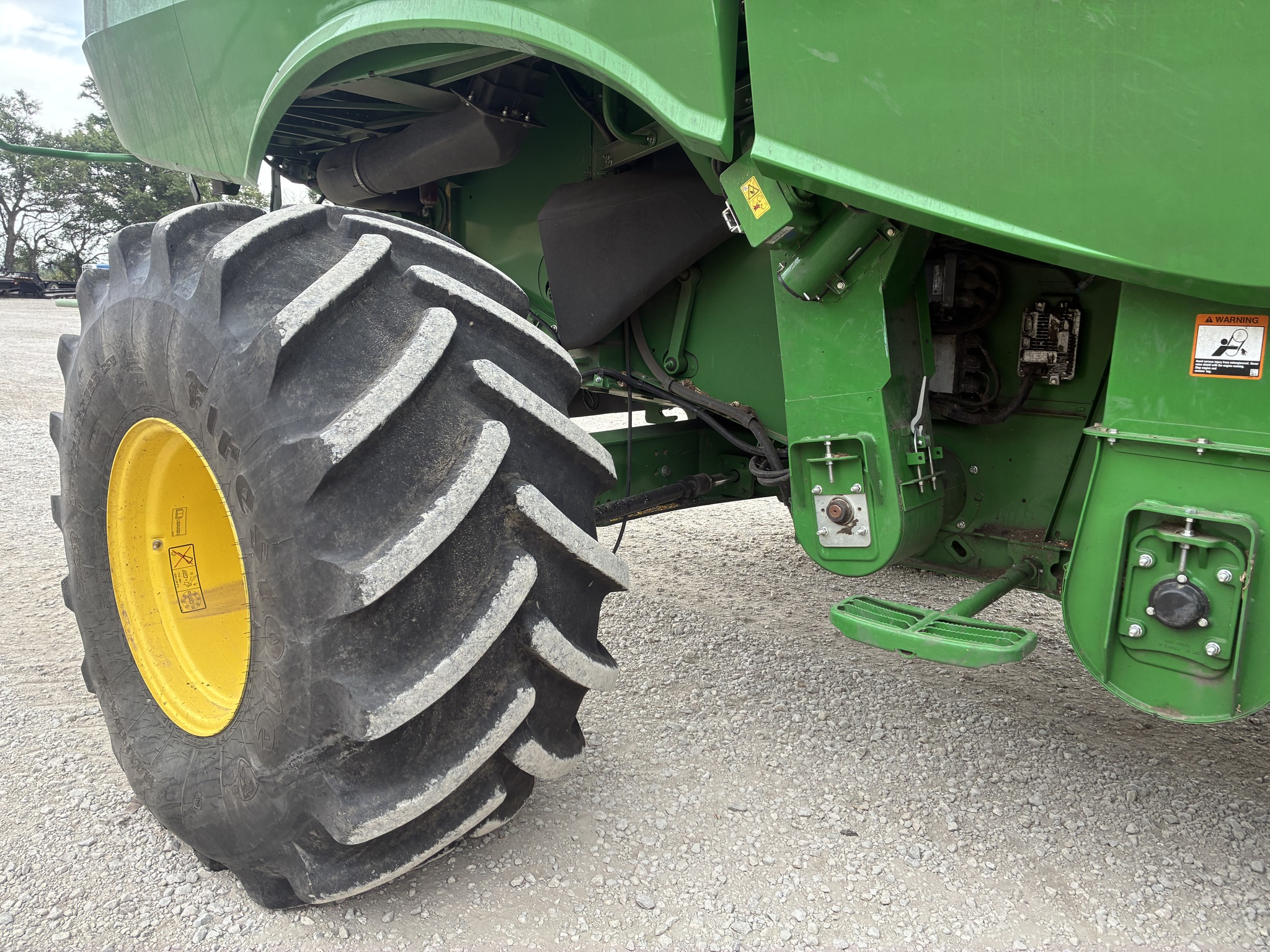 2022 John Deere S780 Image 9