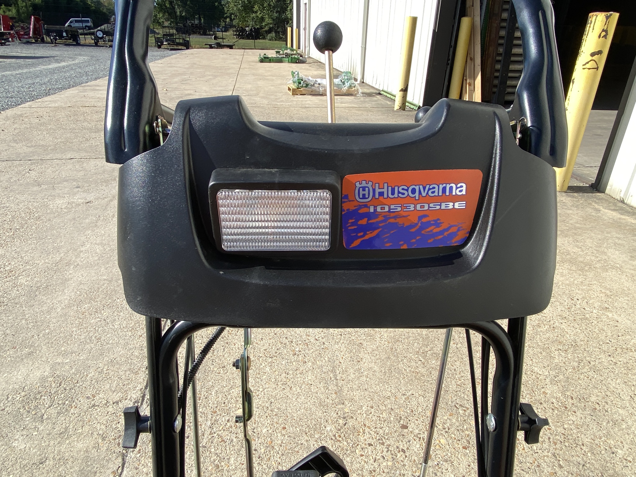 2005 Husqvarna 10530SBE Image 5