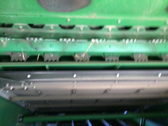 Used 2025 John Deere X9 1000 Combines at Horizon Ag & Turf in Lloydminster, AB - Photo5