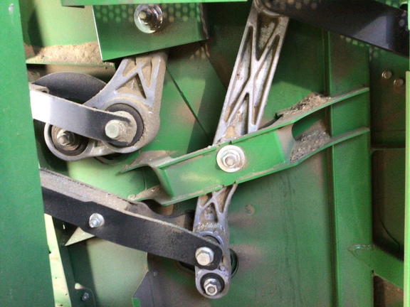 Used 2025 John Deere X9 1000 Combines at Horizon Ag & Turf in Lloydminster, AB - Photo13