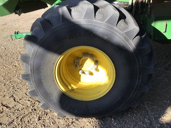 Used 2025 John Deere X9 1000 Combines at Horizon Ag & Turf in Lloydminster, AB - Photo19