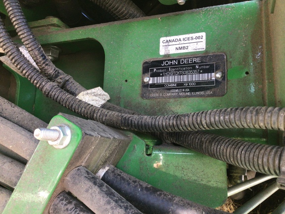 Used 2025 John Deere X9 1000 Combines at Horizon Ag & Turf in Lloydminster, AB - Photo39