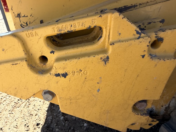 2010 John Deere 329D - Photo13