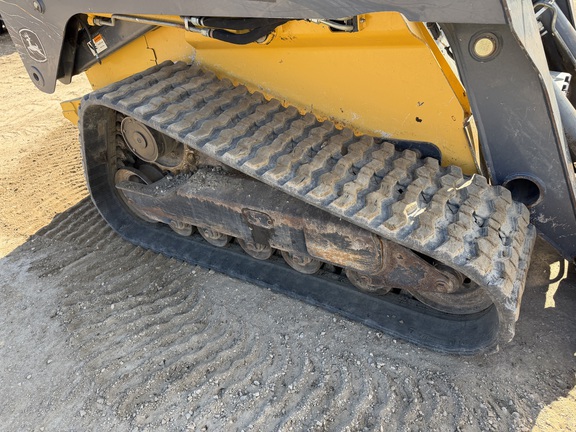 2010 John Deere 329D - Photo12